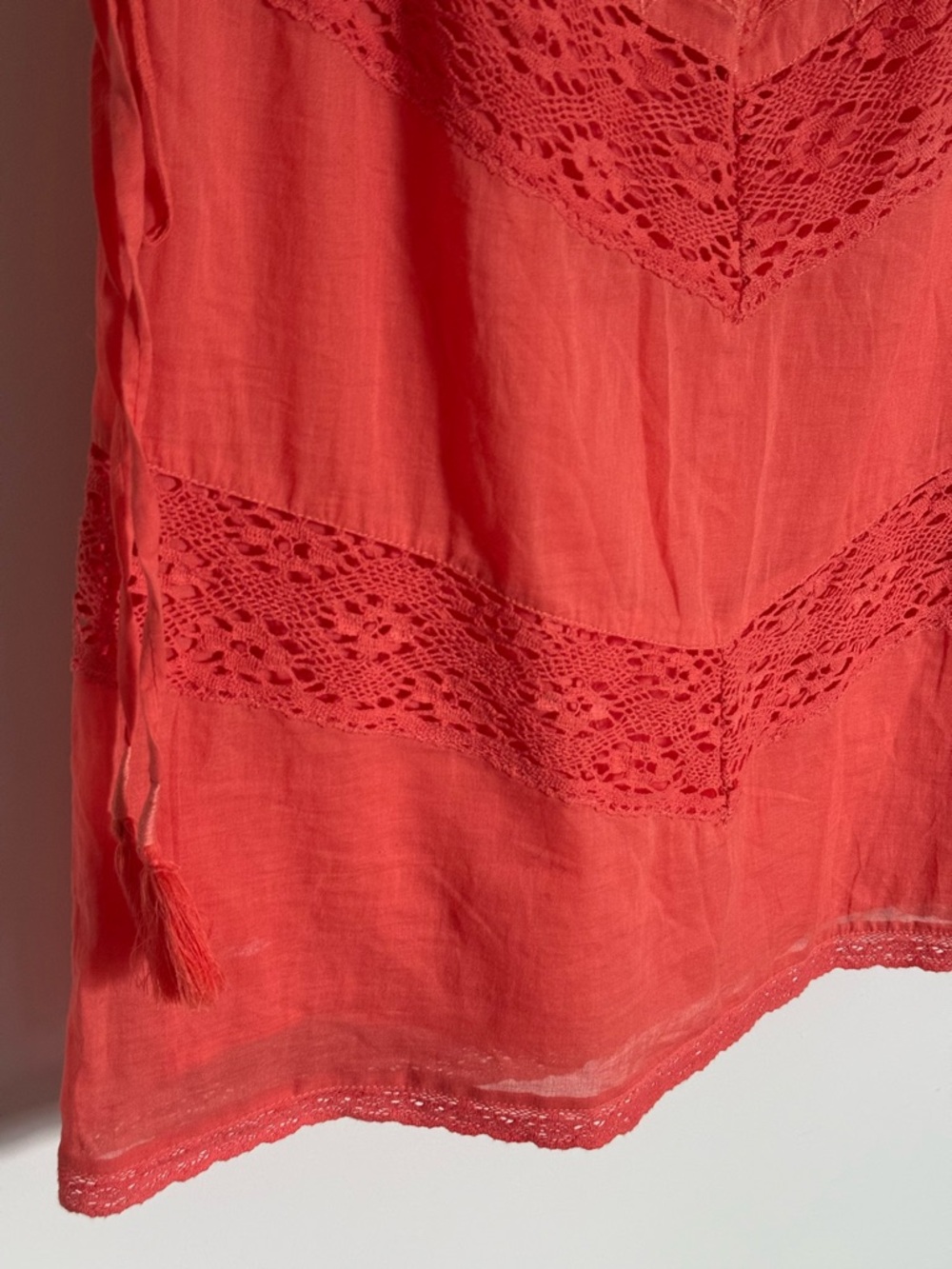 Free People Winifred Mini Dress Red Guava Coral Lace Tassel 100% Cotton Small - Picture 10 of 15